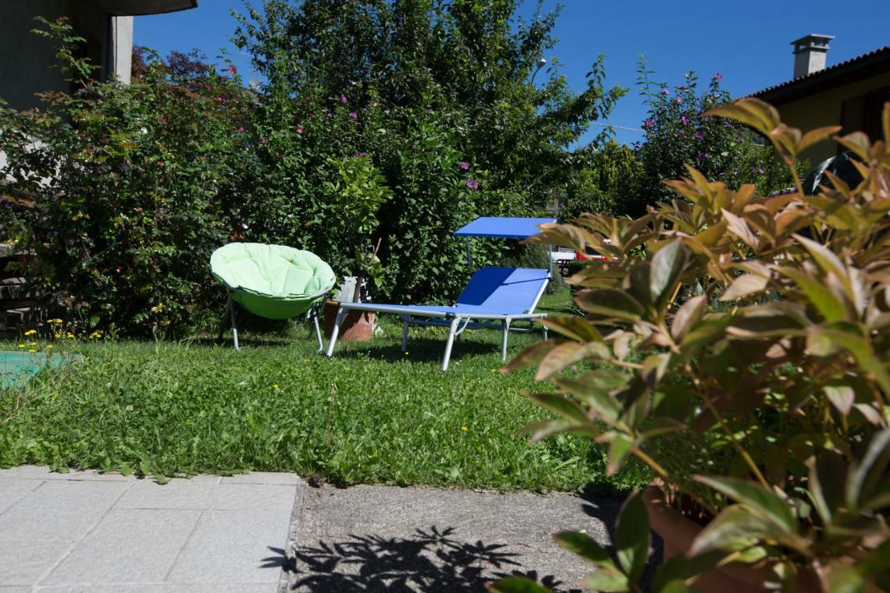 Free Hugs Hotel Mazzo di Valtellina Exterior foto